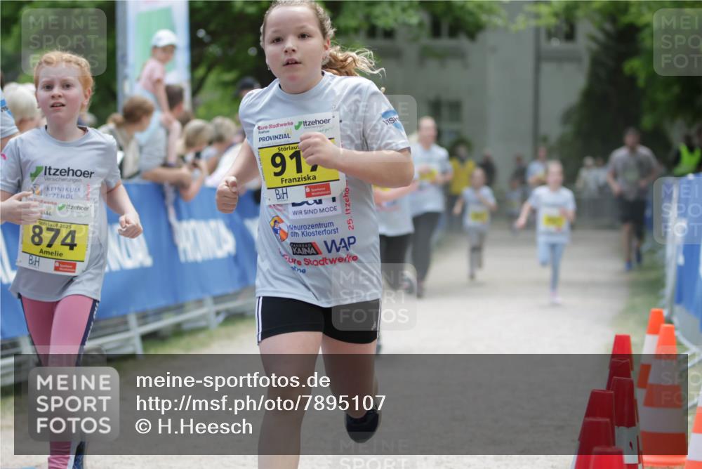 17.05.2025 - Störlauf H.Heesch http://msf.ph/oto/7895107 17.05.2025 14:16:07 Ziel 2025, 874, 91, 25 meine-sportfotos.de