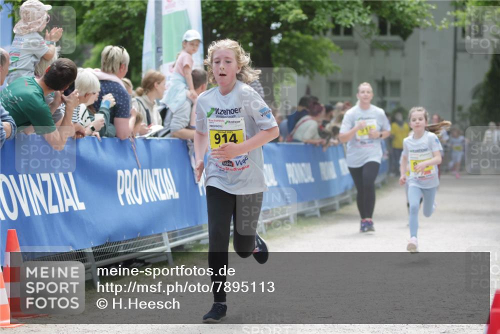 17.05.2025 - Störlauf H.Heesch http://msf.ph/oto/7895113 17.05.2025 14:16:08 Ziel 914 meine-sportfotos.de