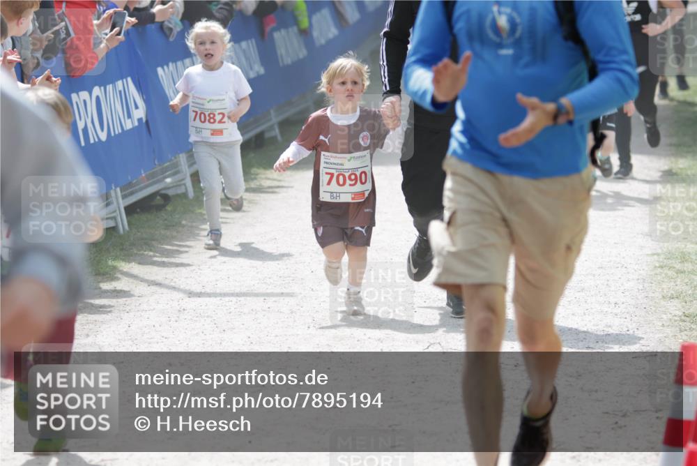 17.05.2025 - Störlauf H.Heesch http://msf.ph/oto/7895194 17.05.2025 13:02:21 Ziel 7082, 2025, 7090 meine-sportfotos.de
