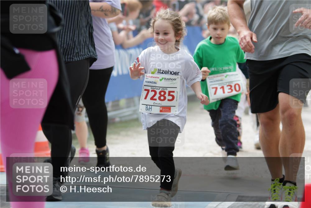 17.05.2025 - Störlauf H.Heesch http://msf.ph/oto/7895273 17.05.2025 13:02:43 Ziel 2025, 7285, 7130 meine-sportfotos.de