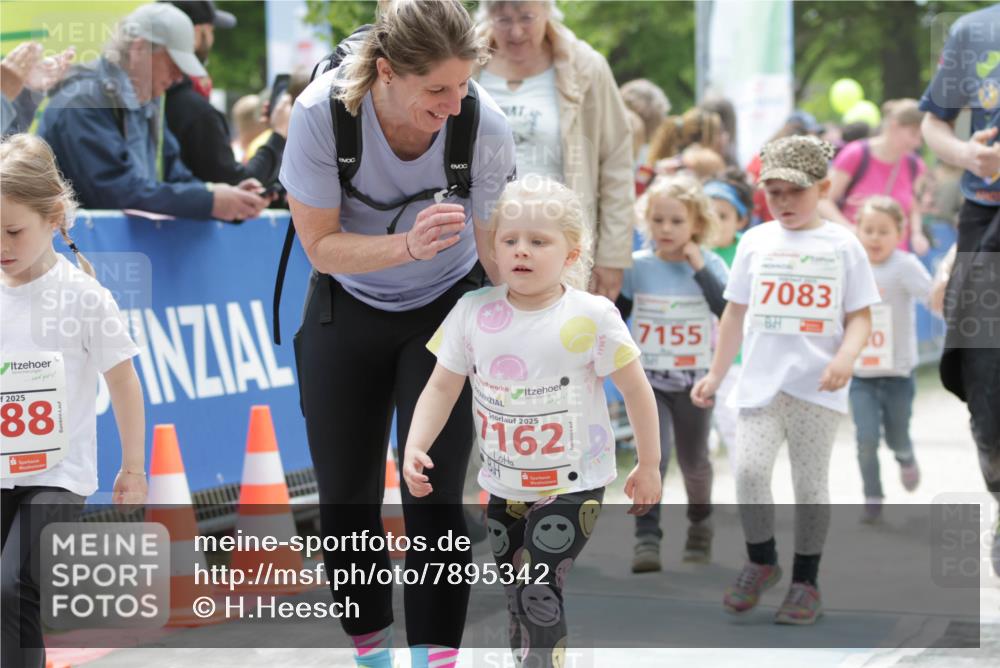 17.05.2025 - Störlauf H.Heesch http://msf.ph/oto/7895342 17.05.2025 13:03:05 Ziel 2025, 881, 2025, 162, 7155, 7083 meine-sportfotos.de