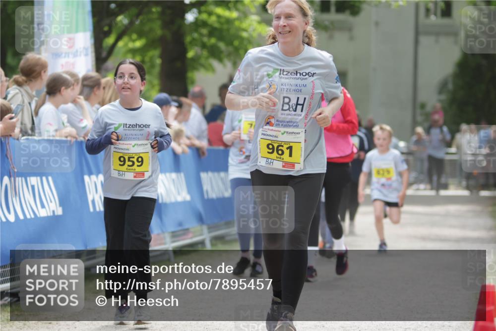 17.05.2025 - Störlauf H.Heesch http://msf.ph/oto/7895457 17.05.2025 14:17:14 Ziel 2025, 959, 2025, 961 meine-sportfotos.de