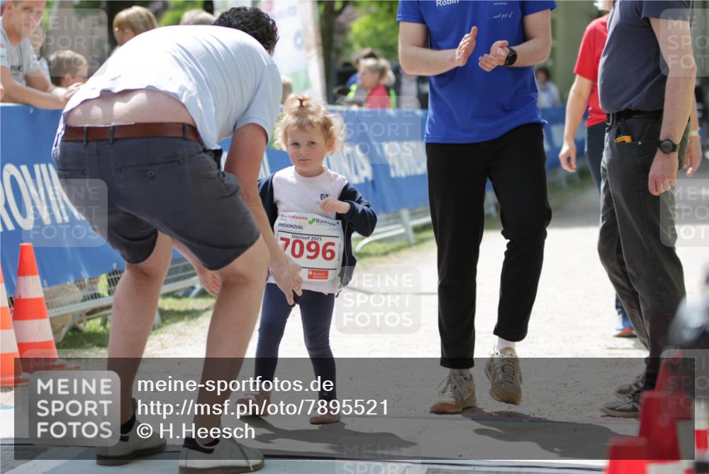 17.05.2025 - Störlauf H.Heesch http://msf.ph/oto/7895521 17.05.2025 13:06:22 Ziel 2025, 7096 meine-sportfotos.de