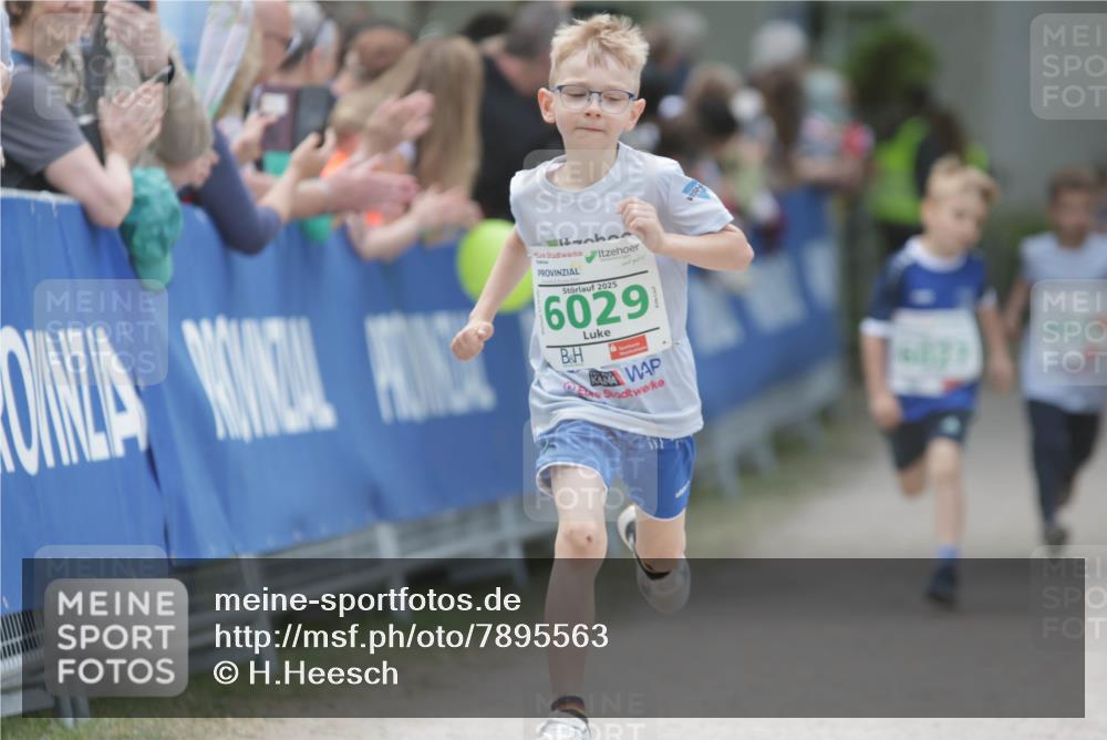 17.05.2025 - Störlauf H.Heesch http://msf.ph/oto/7895563 17.05.2025 13:16:34 Ziel 2025, 6029 meine-sportfotos.de