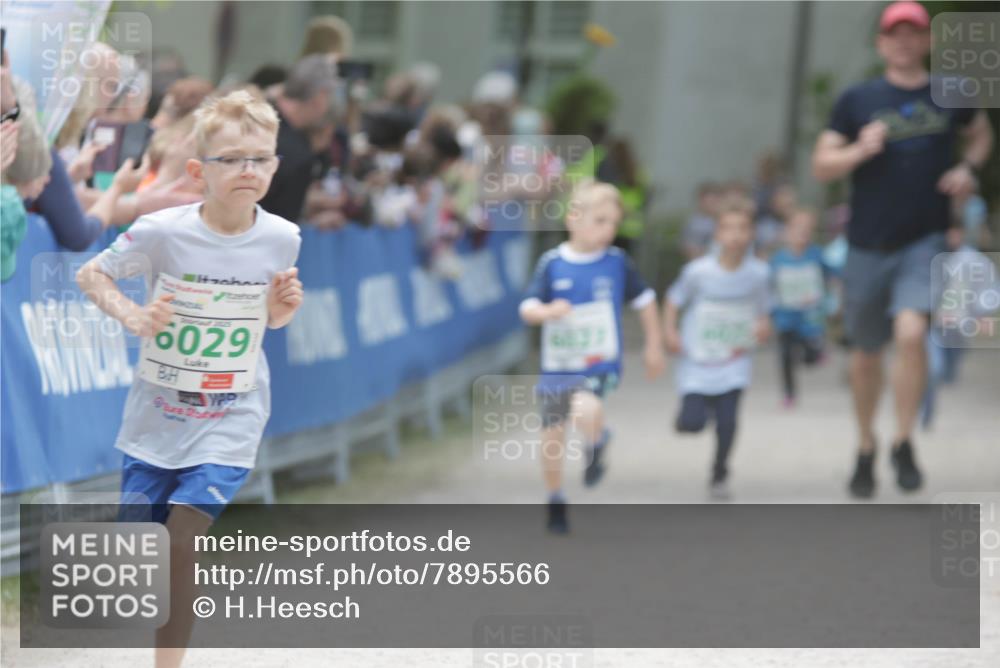 17.05.2025 - Störlauf H.Heesch http://msf.ph/oto/7895566 17.05.2025 13:16:34 Ziel 6029 meine-sportfotos.de