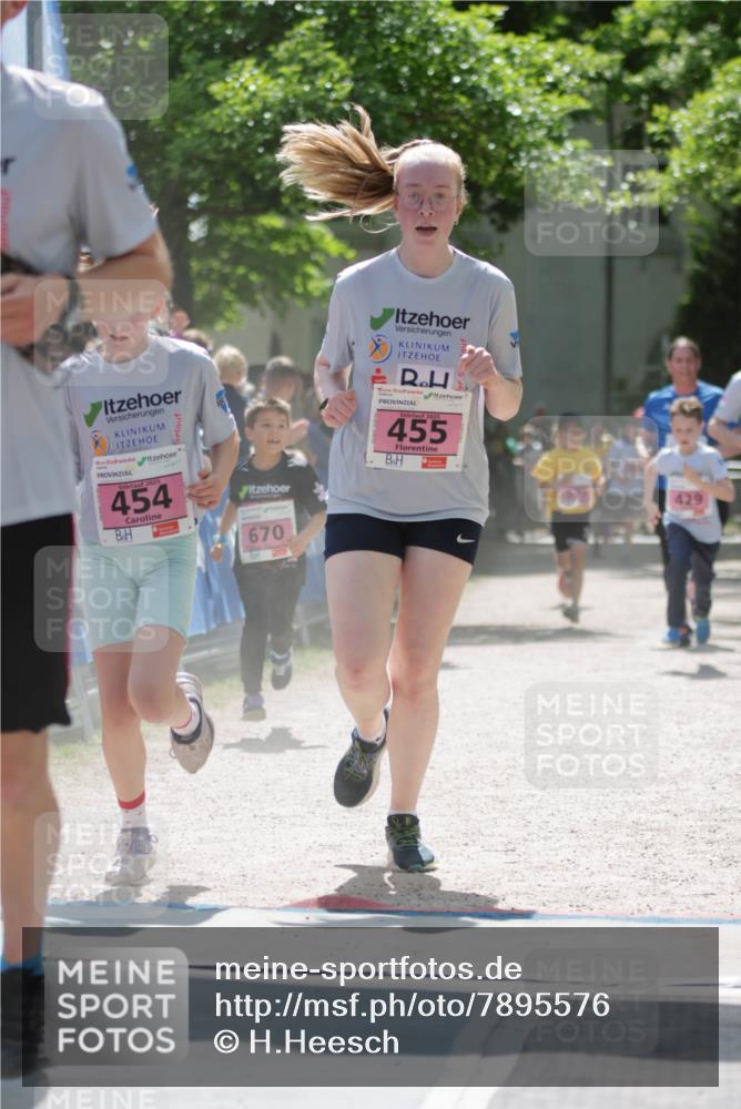 17.05.2025 - Störlauf H.Heesch http://msf.ph/oto/7895576 17.05.2025 13:57:08 Ziel 2025, 455, 2025, 454, 670, 429 meine-sportfotos.de
