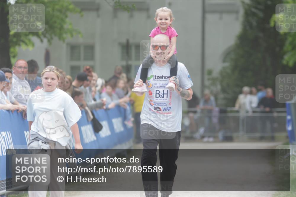 17.05.2025 - Störlauf H.Heesch http://msf.ph/oto/7895589 17.05.2025 14:17:26 Ziel  meine-sportfotos.de