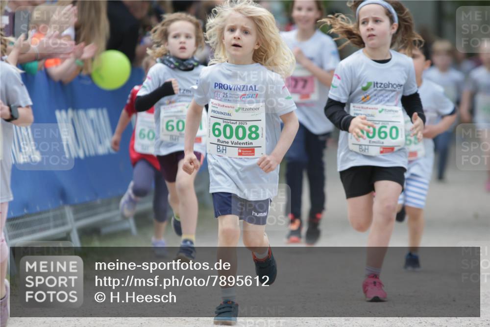 17.05.2025 - Störlauf H.Heesch http://msf.ph/oto/7895612 17.05.2025 13:16:52 Ziel 60, 60, 60, 25, 17, 2025, 2025, 6008, 77, 060 meine-sportfotos.de