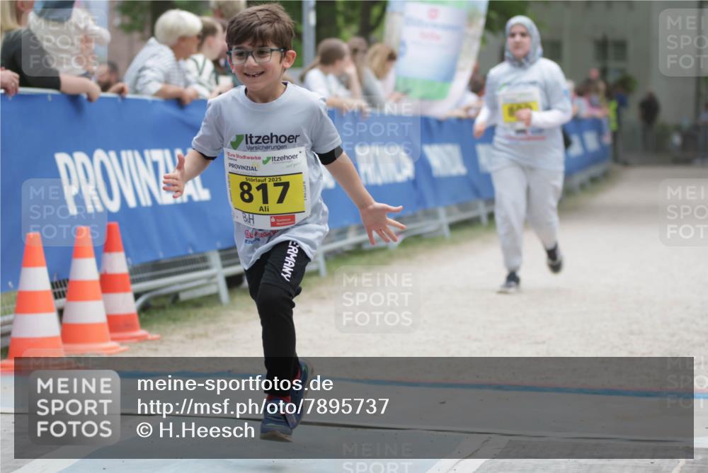 17.05.2025 - Störlauf H.Heesch http://msf.ph/oto/7895737 17.05.2025 14:17:59 Ziel 2025, 817 meine-sportfotos.de