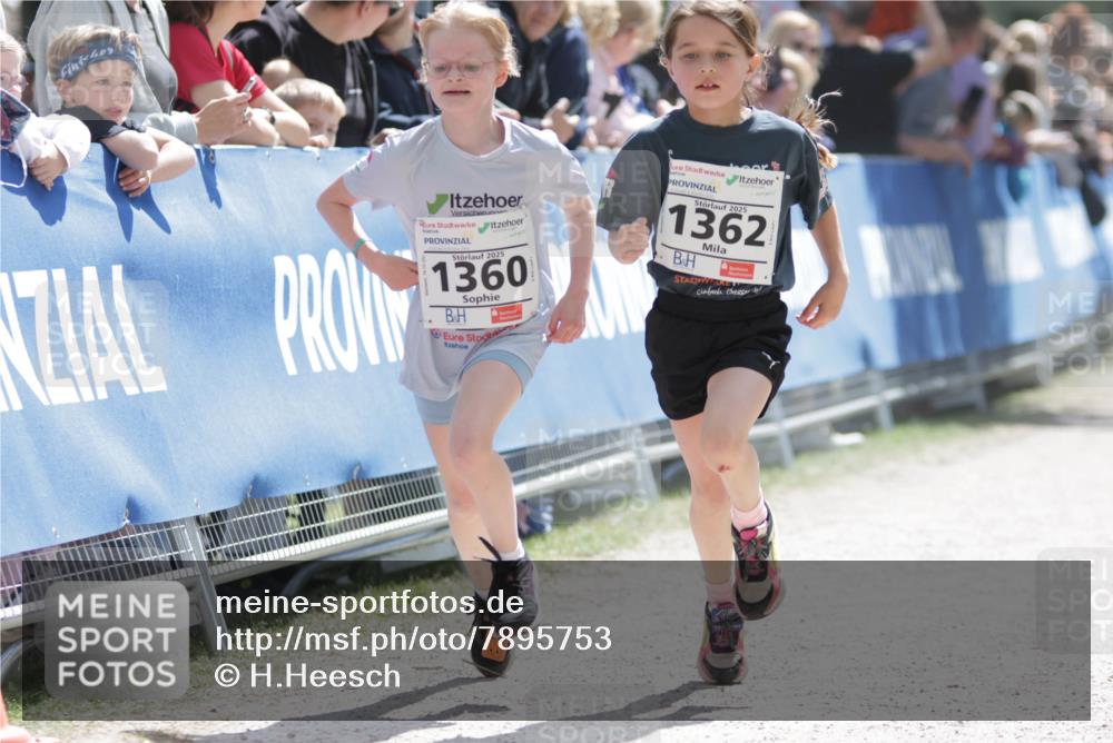 17.05.2025 - Störlauf H.Heesch http://msf.ph/oto/7895753 17.05.2025 14:48:31 Ziel 2025, 1360, 2025, 1362 meine-sportfotos.de