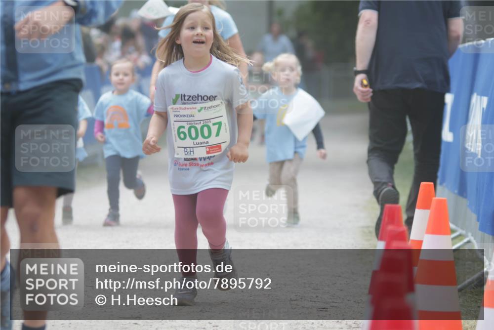 17.05.2025 - Störlauf H.Heesch http://msf.ph/oto/7895792 17.05.2025 13:17:42 Ziel 2025, 6007 meine-sportfotos.de