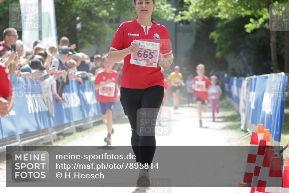 17.05.2025 - Störlauf H.Heesch http://msf.ph/oto/7895814 17.05.2025 13:57:41 Ziel 659, 2025, 665 meine-sportfotos.de