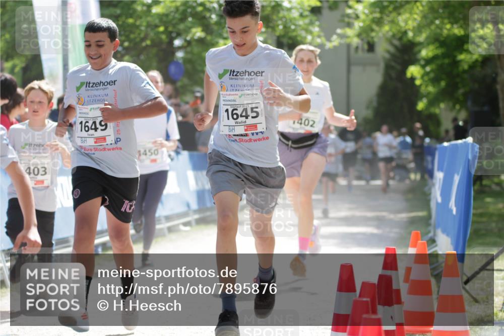 17.05.2025 - Störlauf H.Heesch http://msf.ph/oto/7895876 17.05.2025 14:48:52 Ziel 403, 1649, 1450, 2025, 1645, 1402 meine-sportfotos.de