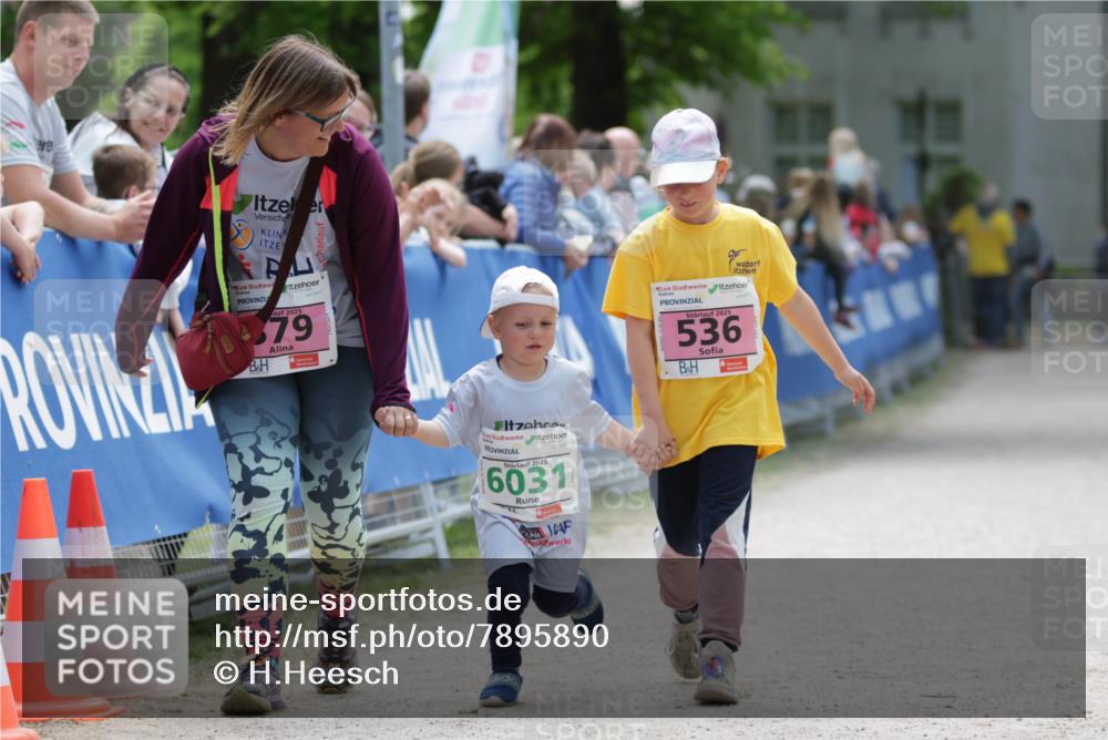 17.05.2025 - Störlauf H.Heesch http://msf.ph/oto/7895890 17.05.2025 13:18:57 Ziel 2025, 79, 2025, 6031, 2025, 536 meine-sportfotos.de