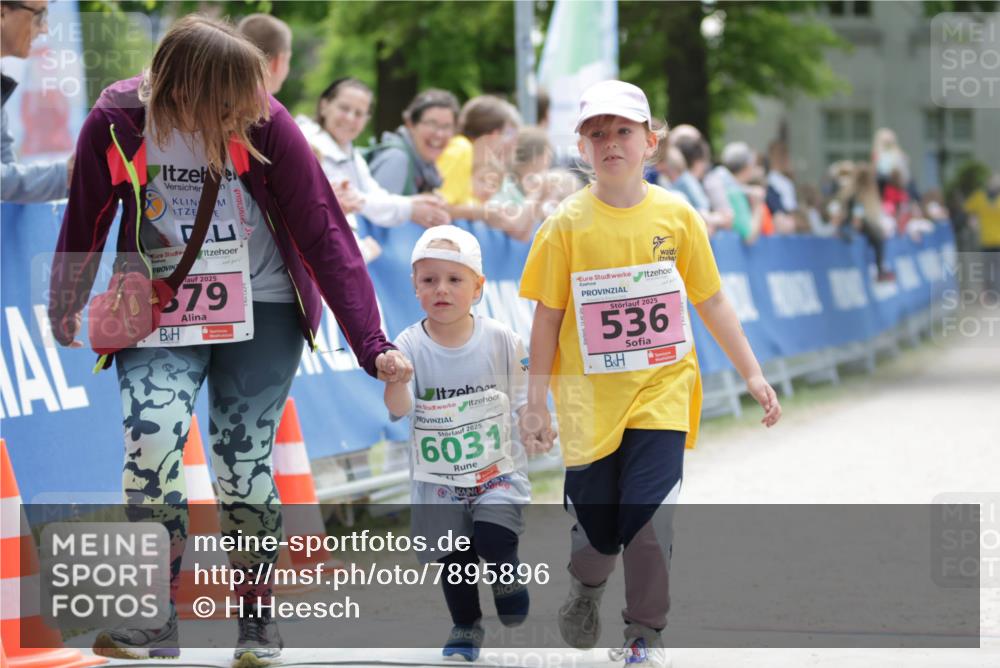 17.05.2025 - Störlauf H.Heesch http://msf.ph/oto/7895896 17.05.2025 13:18:58 Ziel 2025, 379, 2025, 6031, 2025, 536, 100 meine-sportfotos.de