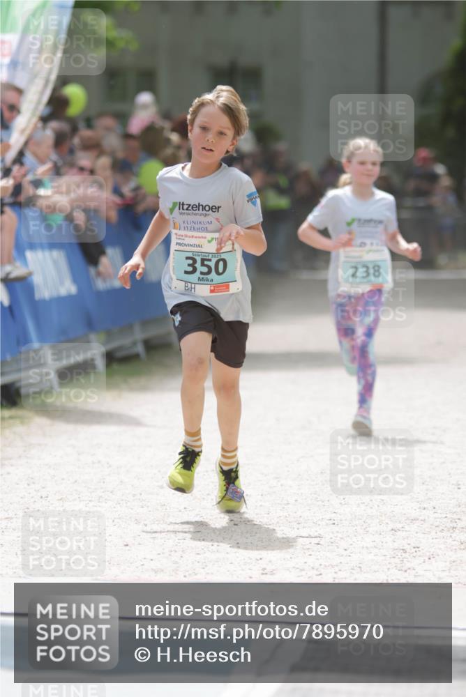 17.05.2025 - Störlauf H.Heesch http://msf.ph/oto/7895970 17.05.2025 13:39:36 Ziel 2025, 350, 238 meine-sportfotos.de