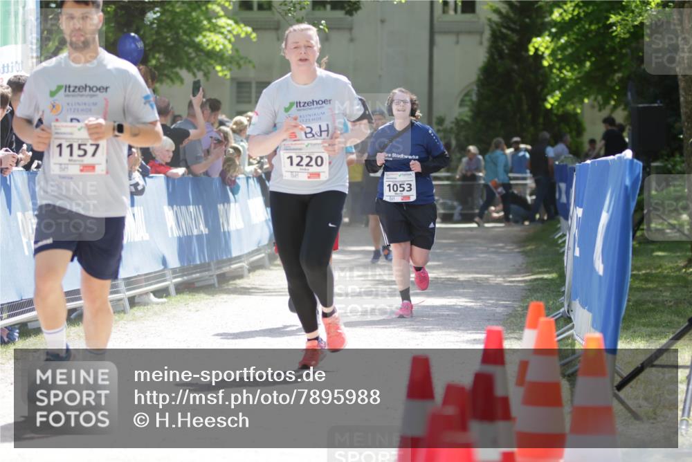 17.05.2025 - Störlauf H.Heesch http://msf.ph/oto/7895988 17.05.2025 14:49:07 Ziel 1157, 1220, 1053 meine-sportfotos.de