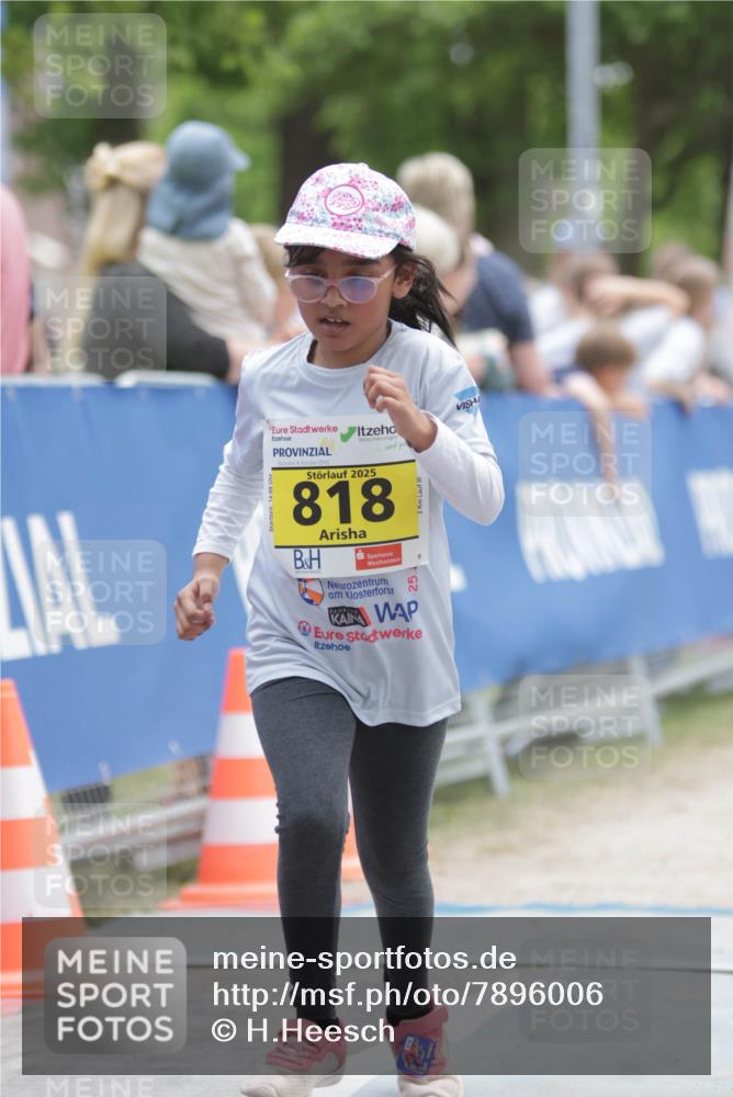 17.05.2025 - Störlauf H.Heesch http://msf.ph/oto/7896006 17.05.2025 14:18:40 Ziel 2025, 818, 5, 2 meine-sportfotos.de