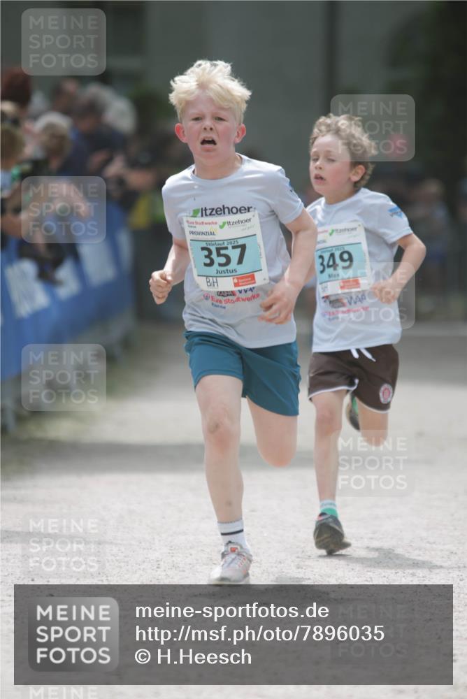 17.05.2025 - Störlauf H.Heesch http://msf.ph/oto/7896035 17.05.2025 13:39:52 Ziel 2025, 357, 349 meine-sportfotos.de