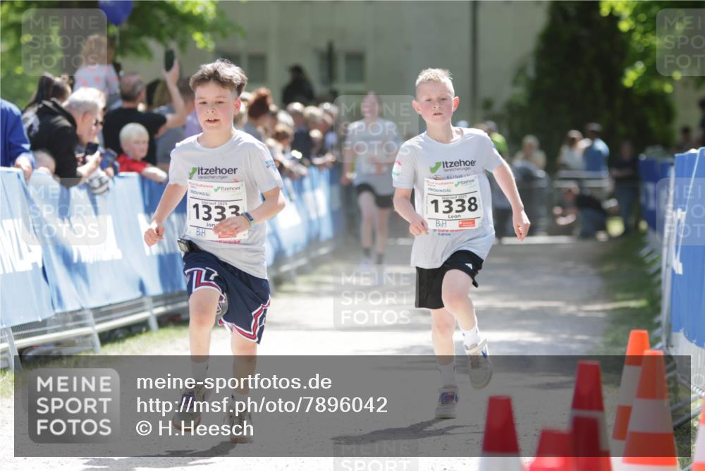 17.05.2025 - Störlauf H.Heesch http://msf.ph/oto/7896042 17.05.2025 14:49:21 Ziel 2025, 1333, 2025, 1338 meine-sportfotos.de