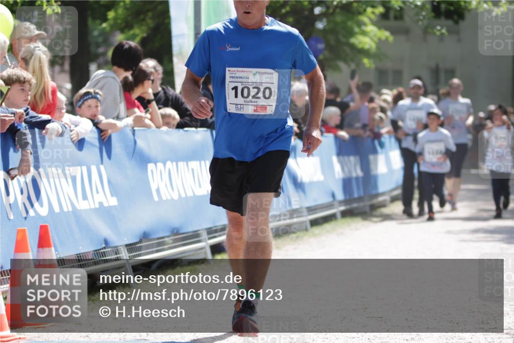 17.05.2025 - Störlauf H.Heesch http://msf.ph/oto/7896123 17.05.2025 14:49:31 Ziel 2025, 1020 meine-sportfotos.de