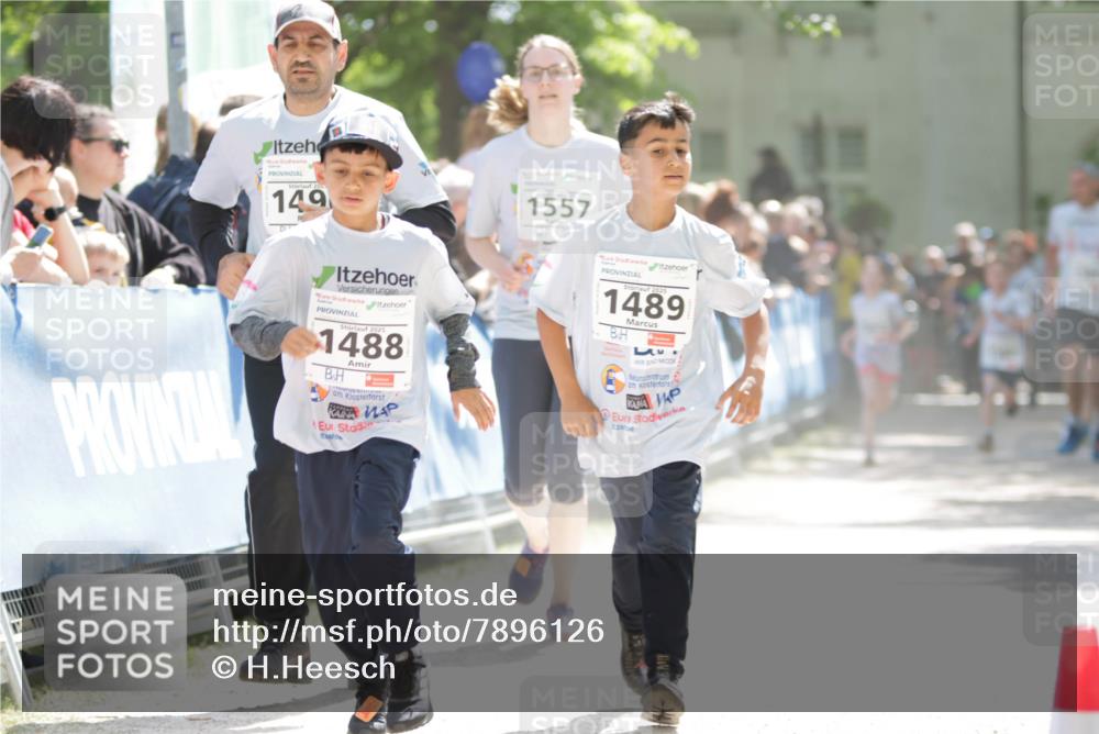 17.05.2025 - Störlauf H.Heesch http://msf.ph/oto/7896126 17.05.2025 14:49:36 Ziel 202, 149, 1557, 2025, 1488, 2025, 1489 meine-sportfotos.de