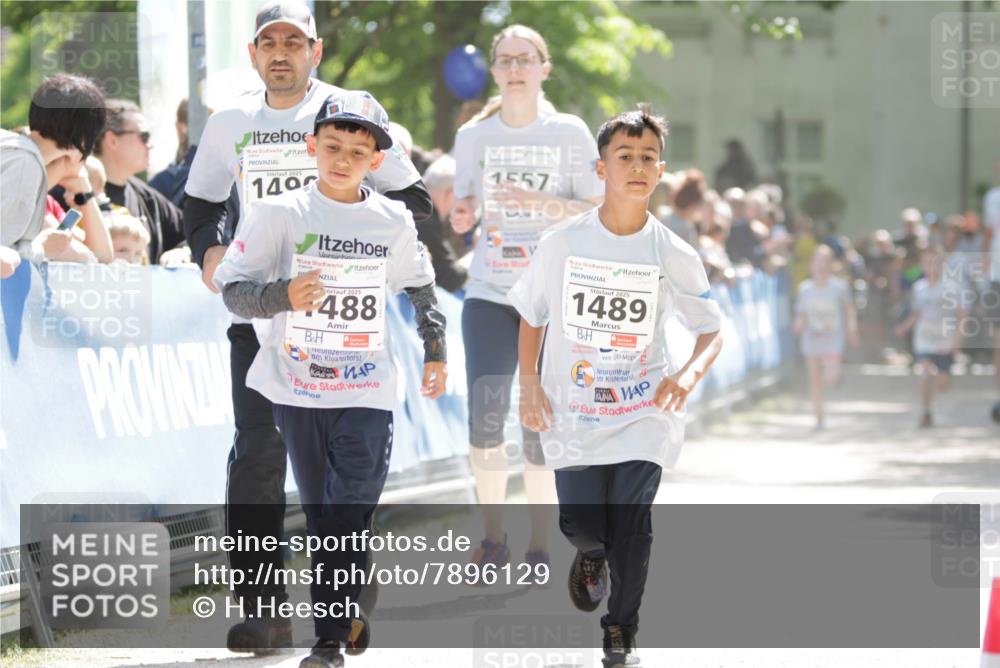 17.05.2025 - Störlauf H.Heesch http://msf.ph/oto/7896129 17.05.2025 14:49:36 Ziel 2025, 140, 1557, 2025, 488, 2025, 1489, 2 meine-sportfotos.de