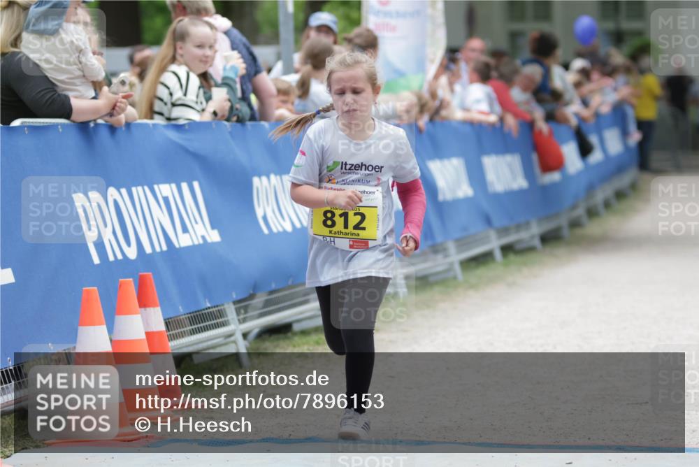 17.05.2025 - Störlauf H.Heesch http://msf.ph/oto/7896153 17.05.2025 14:19:27 Ziel 025, 212 meine-sportfotos.de