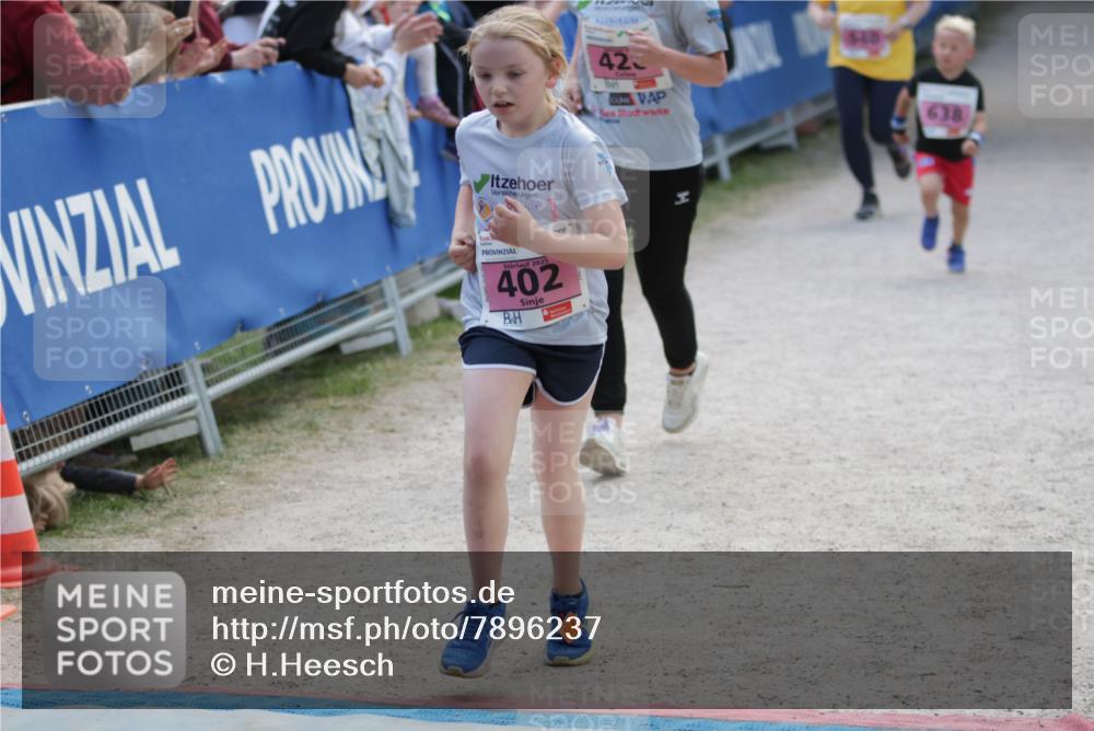 17.05.2025 - Störlauf H.Heesch http://msf.ph/oto/7896237 17.05.2025 13:59:20 Ziel 2025, 402, 42, 638 meine-sportfotos.de