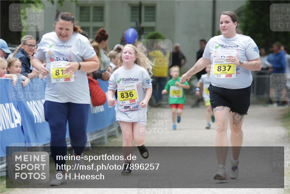 17.05.2025 - Störlauf H.Heesch http://msf.ph/oto/7896257 17.05.2025 14:19:45 Ziel 81, 836, 763, 837 meine-sportfotos.de