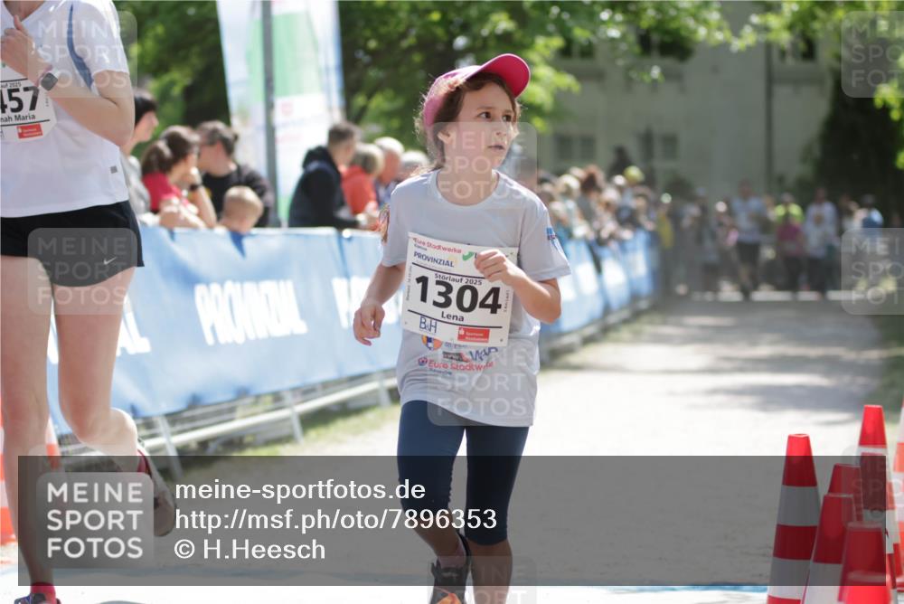 17.05.2025 - Störlauf H.Heesch http://msf.ph/oto/7896353 17.05.2025 14:50:14 Ziel 2025, 457, 2025, 1304 meine-sportfotos.de