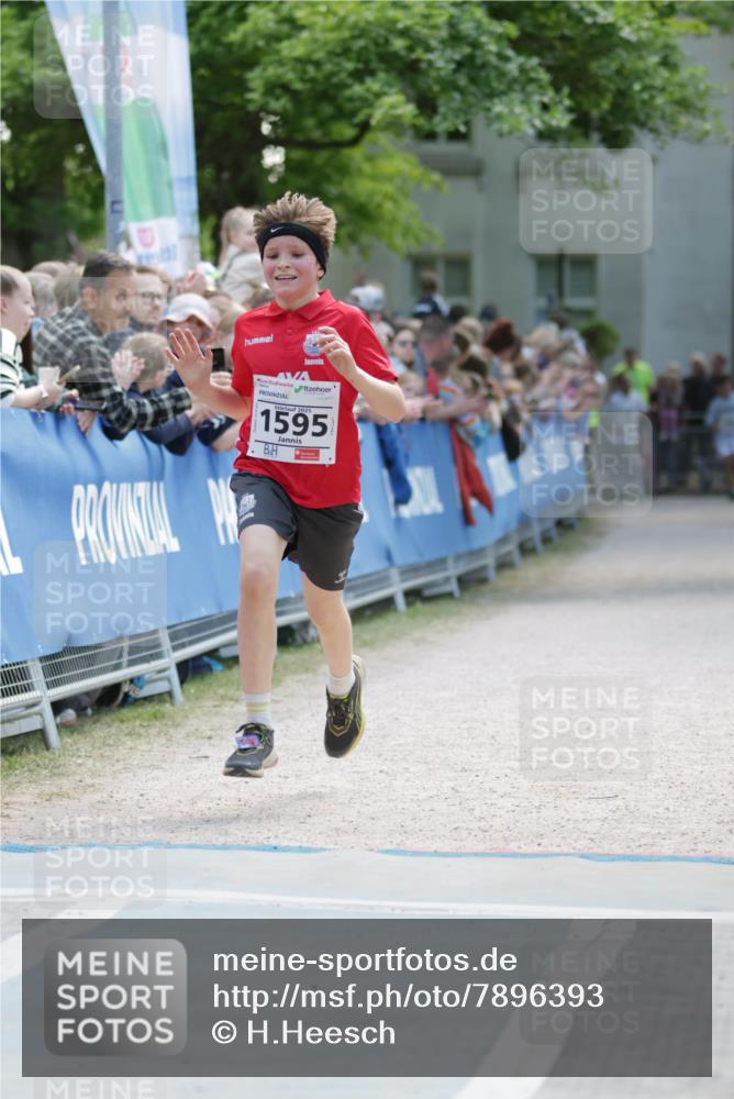 17.05.2025 - Störlauf H.Heesch http://msf.ph/oto/7896393 17.05.2025 14:37:34 Ziel 2025, 1595 meine-sportfotos.de
