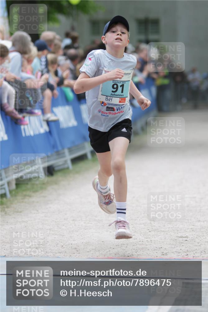 17.05.2025 - Störlauf H.Heesch http://msf.ph/oto/7896475 17.05.2025 13:41:11 Ziel 8, 2025, 91 meine-sportfotos.de