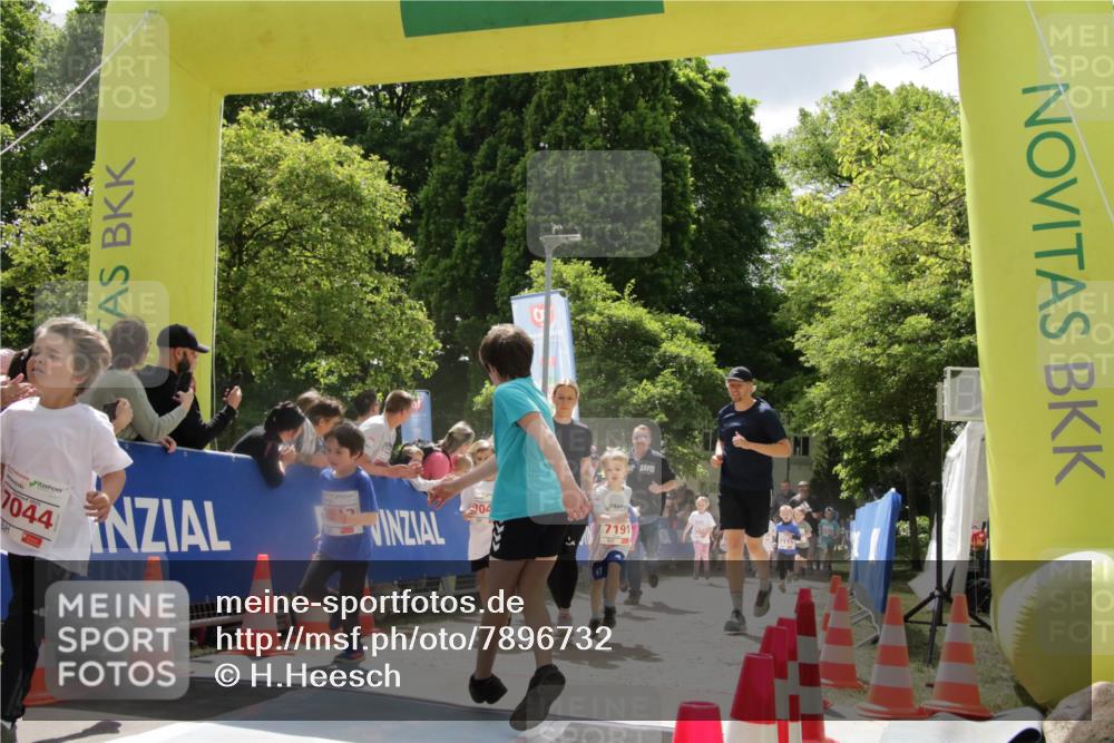 17.05.2025 - Störlauf H.Heesch http://msf.ph/oto/7896732 17.05.2025 13:02:05 Ziel 7044 meine-sportfotos.de