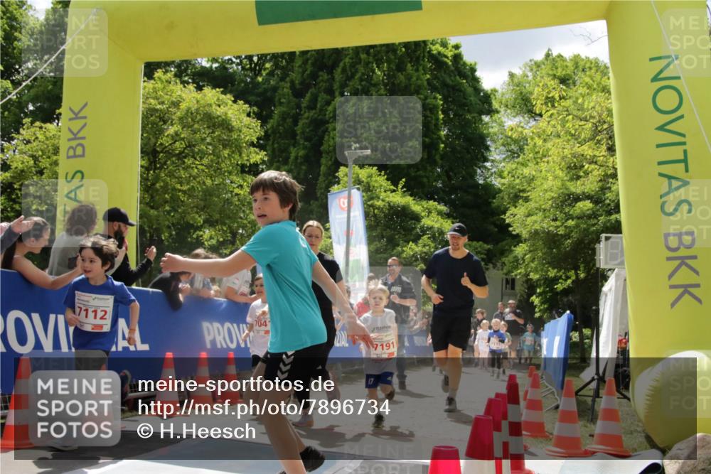 17.05.2025 - Störlauf H.Heesch http://msf.ph/oto/7896734 17.05.2025 13:02:06 Ziel 7112, 7191 meine-sportfotos.de