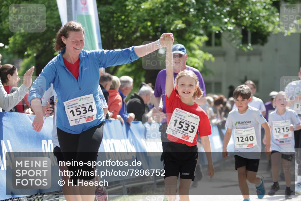 17.05.2025 - Störlauf H.Heesch http://msf.ph/oto/7896752 17.05.2025 14:51:27 Ziel 2025, 1534, 2025, 1533, 1215, 1240 meine-sportfotos.de