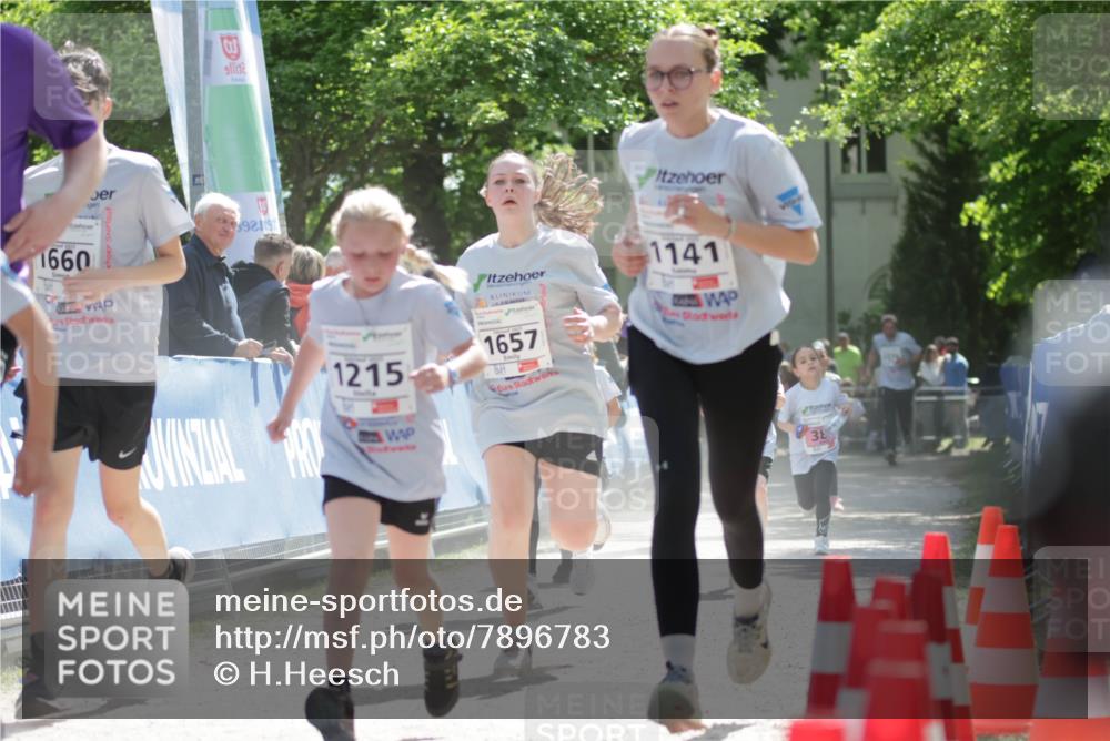 17.05.2025 - Störlauf H.Heesch http://msf.ph/oto/7896783 17.05.2025 14:51:29 Ziel 1660, 92119, 1215, 1657, 1141, 38 meine-sportfotos.de