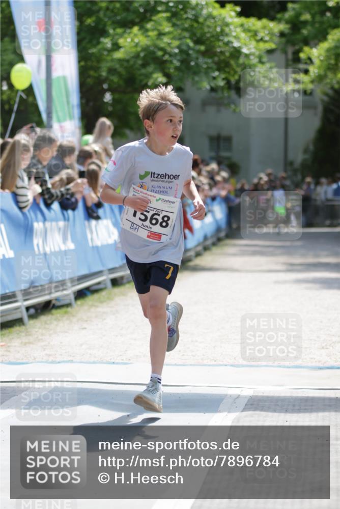 17.05.2025 - Störlauf H.Heesch http://msf.ph/oto/7896784 17.05.2025 14:39:16 Ziel 2025, 1568, 7 meine-sportfotos.de
