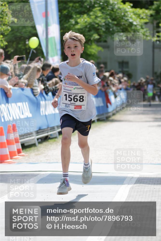 17.05.2025 - Störlauf H.Heesch http://msf.ph/oto/7896793 17.05.2025 14:39:16 Ziel 2025, 1568, 3 meine-sportfotos.de