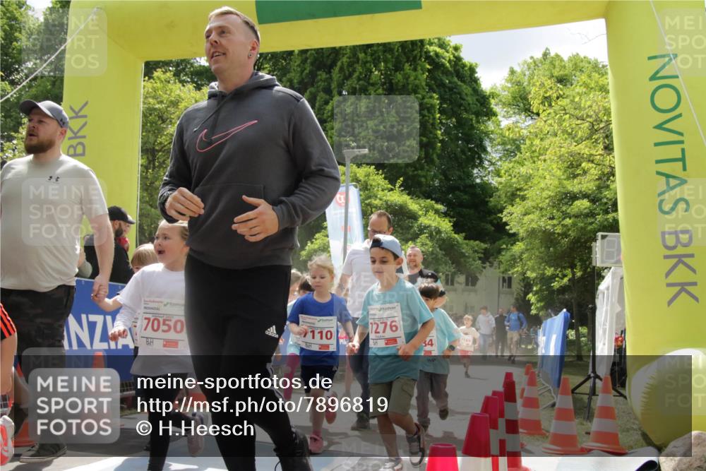 17.05.2025 - Störlauf H.Heesch http://msf.ph/oto/7896819 17.05.2025 13:02:13 Ziel 7050, 110, 1276 meine-sportfotos.de