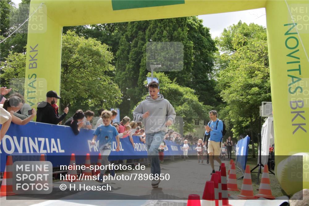 17.05.2025 - Störlauf H.Heesch http://msf.ph/oto/7896850 17.05.2025 13:02:18 Ziel  meine-sportfotos.de