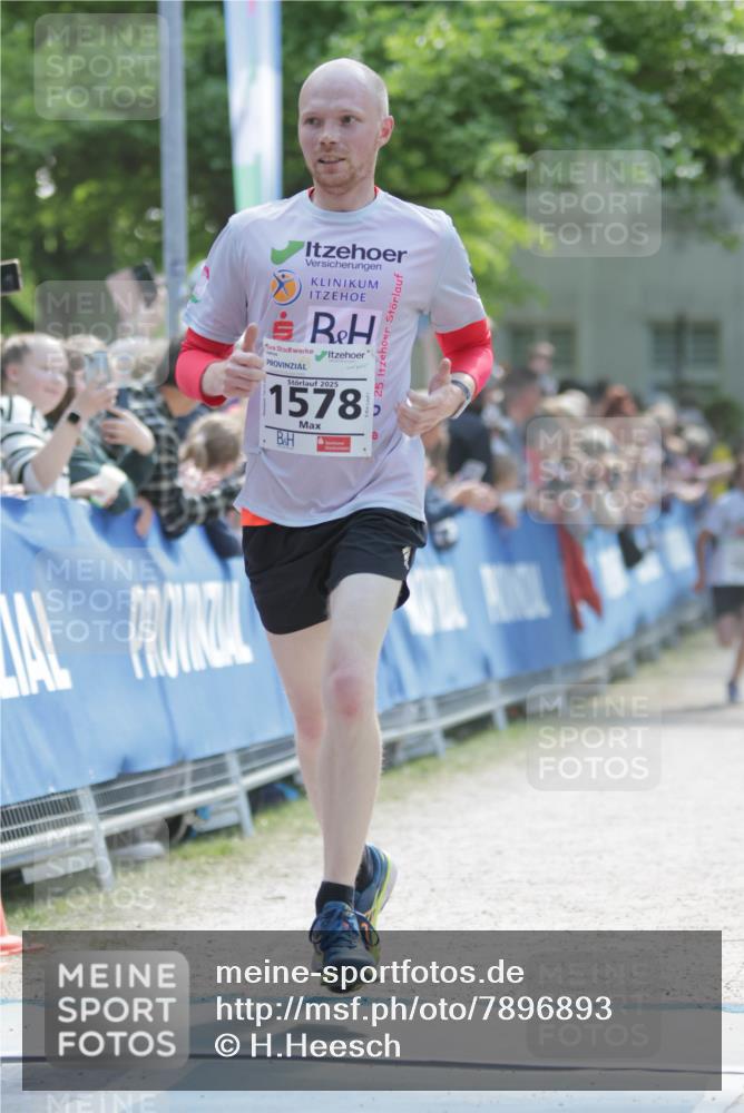 17.05.2025 - Störlauf H.Heesch http://msf.ph/oto/7896893 17.05.2025 14:39:34 Ziel 2025, 1578, 25 meine-sportfotos.de