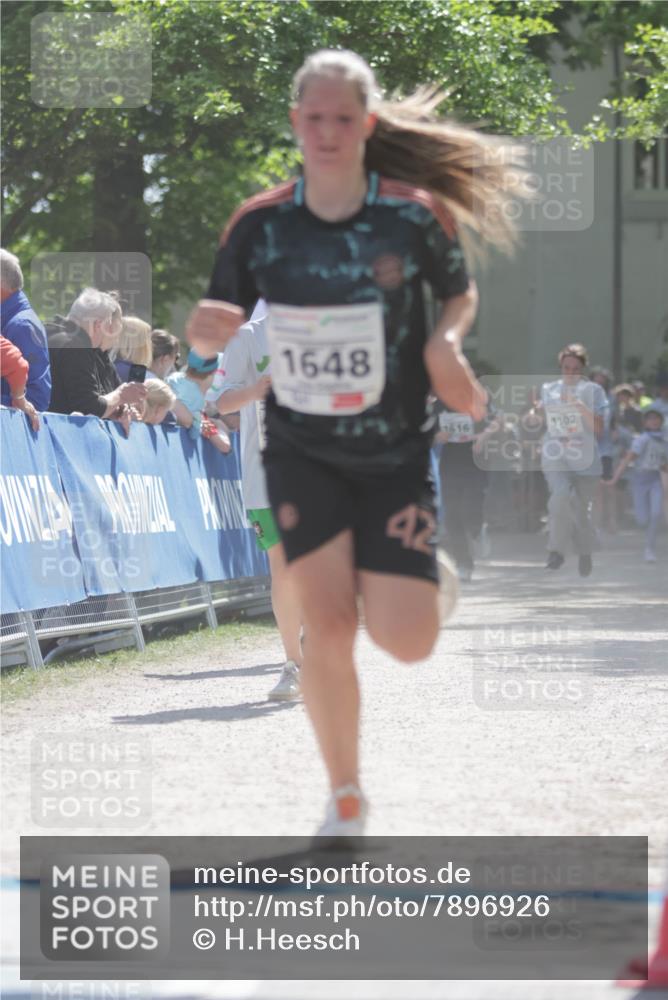 17.05.2025 - Störlauf H.Heesch http://msf.ph/oto/7896926 17.05.2025 14:51:49 Ziel 1648, 42, 1616, 1102, 111 meine-sportfotos.de