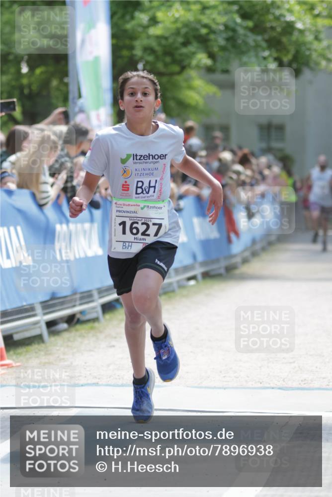 17.05.2025 - Störlauf H.Heesch http://msf.ph/oto/7896938 17.05.2025 14:39:38 Ziel 2025, 1627 meine-sportfotos.de