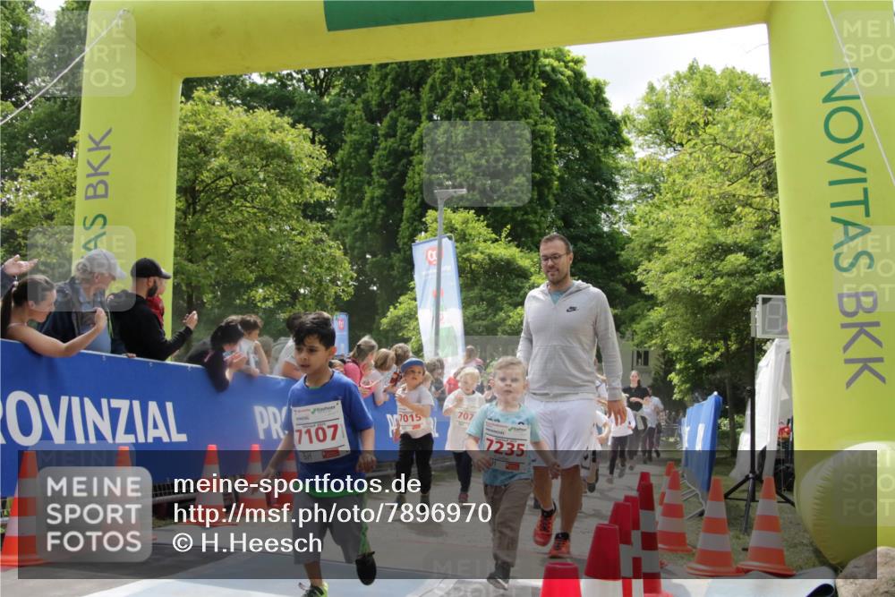 17.05.2025 - Störlauf H.Heesch http://msf.ph/oto/7896970 17.05.2025 13:02:32 Ziel 7107, 7235 meine-sportfotos.de