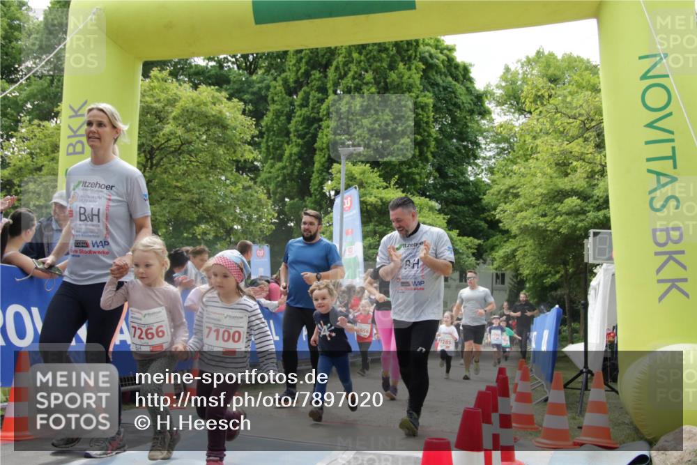 17.05.2025 - Störlauf H.Heesch http://msf.ph/oto/7897020 17.05.2025 13:02:38 Ziel 25, 7266, 7100 meine-sportfotos.de