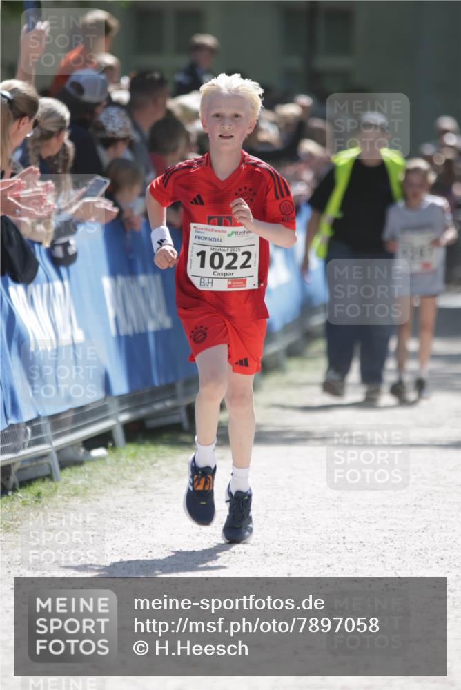 17.05.2025 - Störlauf H.Heesch http://msf.ph/oto/7897058 17.05.2025 14:40:04 Ziel 2025, 1022, 8287 meine-sportfotos.de