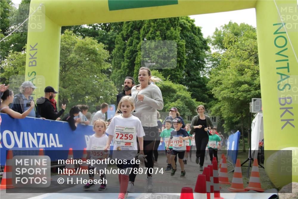 17.05.2025 - Störlauf H.Heesch http://msf.ph/oto/7897074 17.05.2025 13:02:44 Ziel 7055, 7259, 47170, 34 meine-sportfotos.de