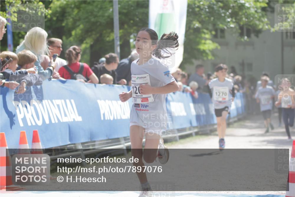 17.05.2025 - Störlauf H.Heesch http://msf.ph/oto/7897076 17.05.2025 14:52:17 Ziel 20, 126, 1270 meine-sportfotos.de