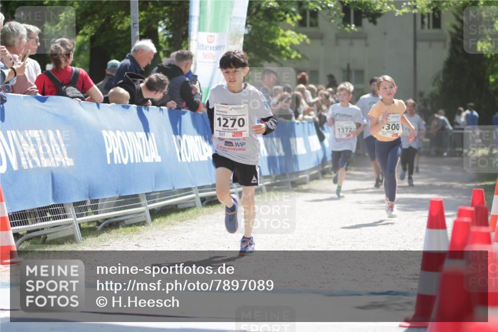 17.05.2025 - Störlauf H.Heesch http://msf.ph/oto/7897089 17.05.2025 14:52:19 Ziel 2025, 1270, 1372, 300 meine-sportfotos.de